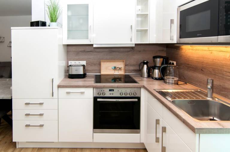 Fully equipped rental apartment with terrace & barbecue | Beach nearby | Pets allowed — photo 4