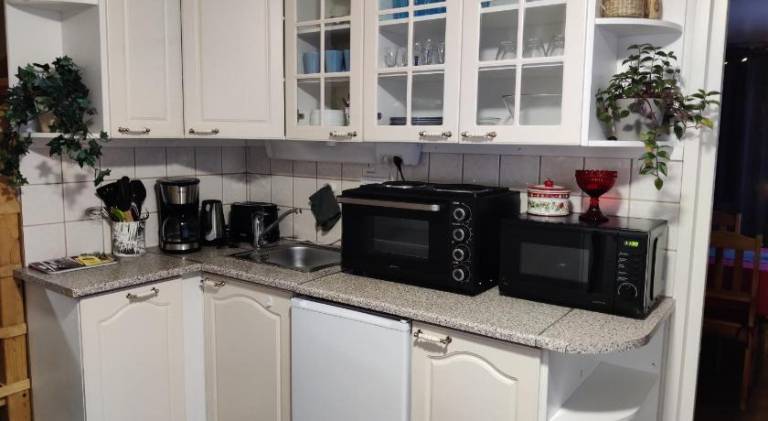 Rental apartment with jacuzzi — photo 4