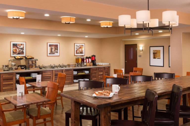 DoubleTree by Hilton Portland - Tigard — photo 4