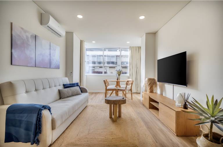 Family-friendly charming rental apartment with fast internet | Close to the beach | Dogs allowed — photo 2