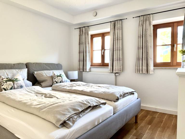 Landhof Angstl - Gästezimmer und Tagungsraum (DE Höslwang) - Joos Clemens - 3000 — photo 2