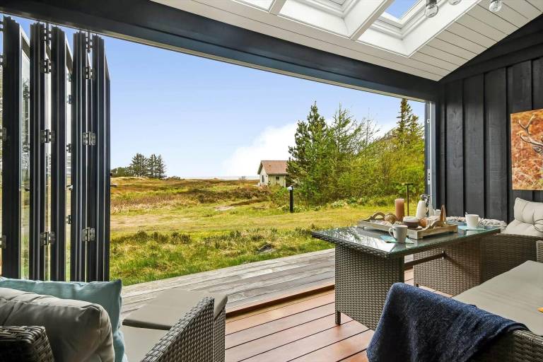 House with BBQ & terrace — photo 2
