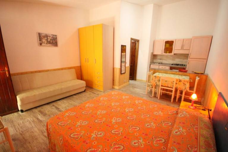 Charming rental apartment with terrace, garden & barbeque | Pets are welcome — photo 3