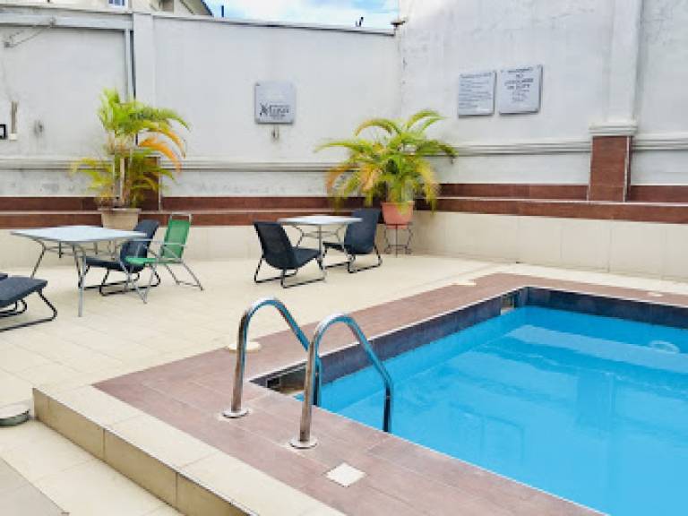 Carlton Gate Xclusive Hotel Superior