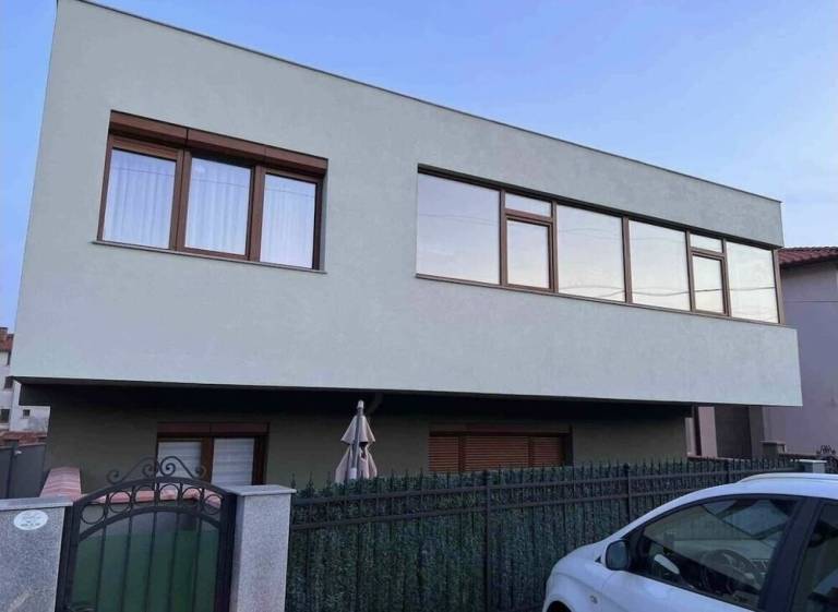Casa  Burgas