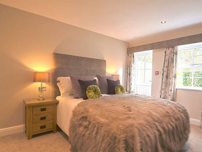 Accommodation  Lowick