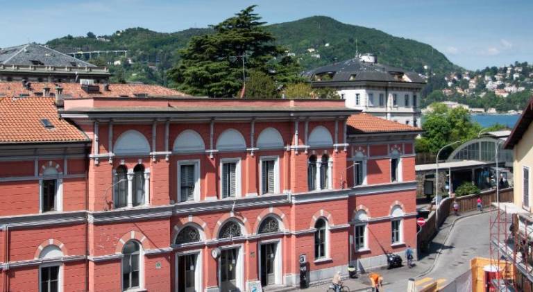 Rental apartment | Next to Como Cathedral — photo 3
