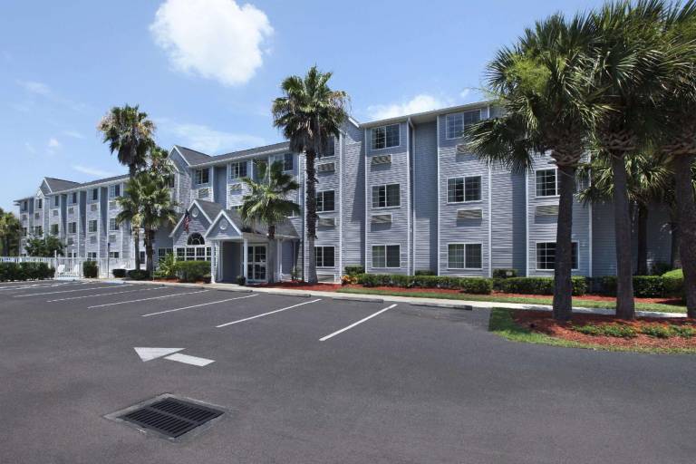 Microtel Inn & Suites by Wyndham Palm Coast I-95 in Palm Coast, FL