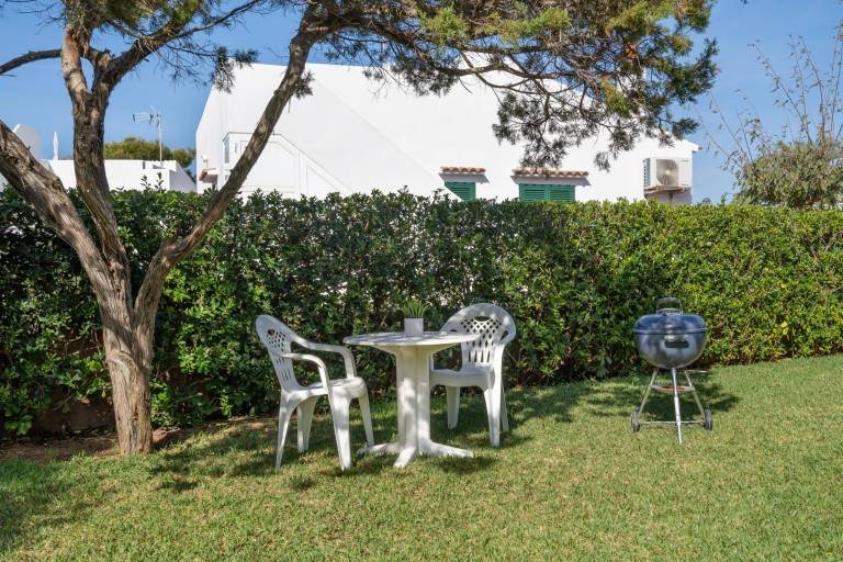 TORRES SUREDA Fantastic coastal house near the s