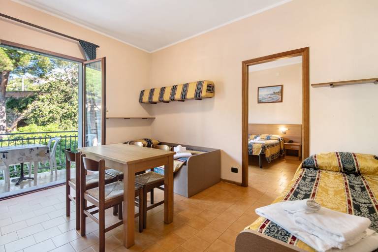 Apartment Bilocale Moneglia 21 close to the Beach with Shared Pool & Wi-Fi — photo 5