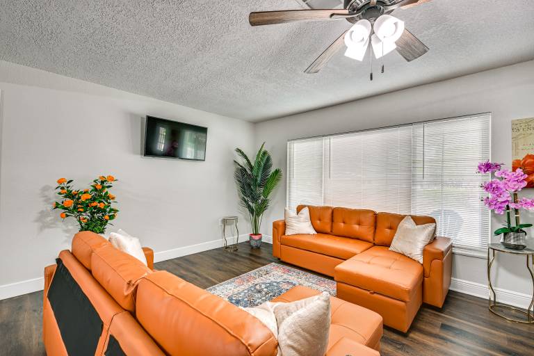 Breezy Lutz Home w/ Patio: Perfect for Long Stays — photo 2