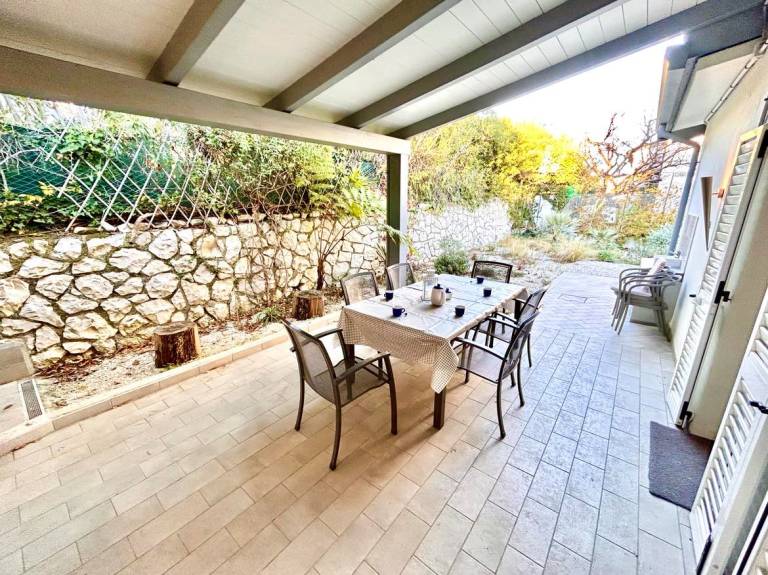 Holiday apartment with grill & terrace — photo 3
