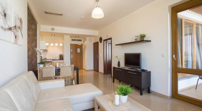 Holiday apartment with pool & hot tub | Pets are welcome — photo 2