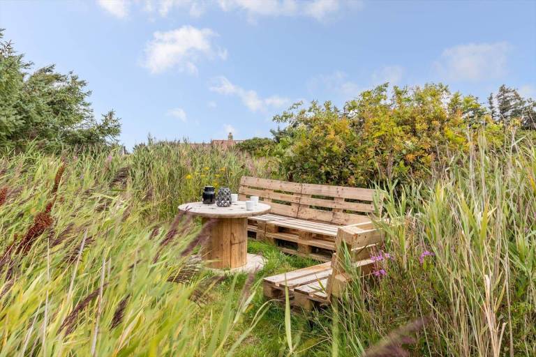 House with grill & patio | Close to the beach | Pets are welcome — photo 2
