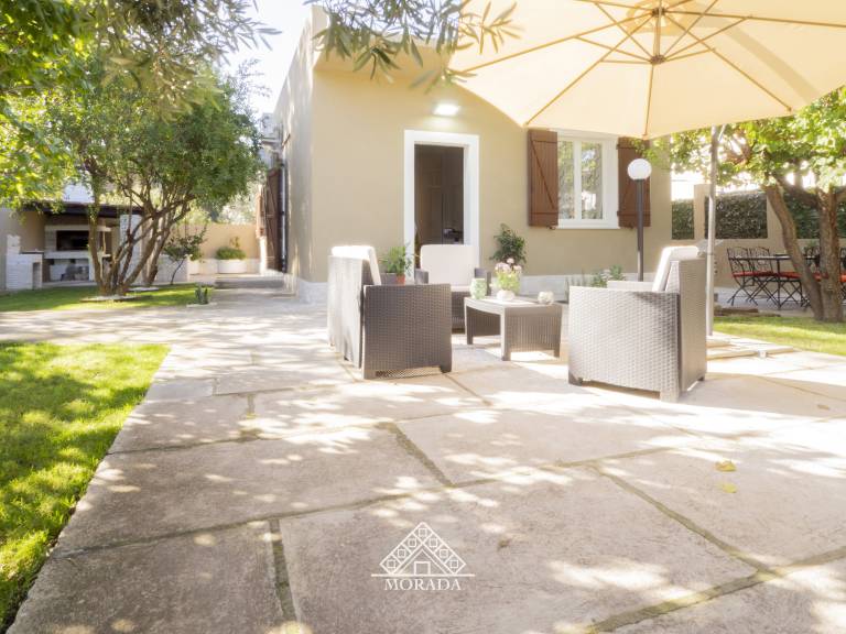 Villa Laura Morada