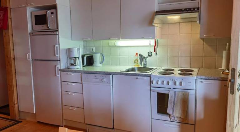 Holiday apartment with 1 room for 5 persons — photo 4