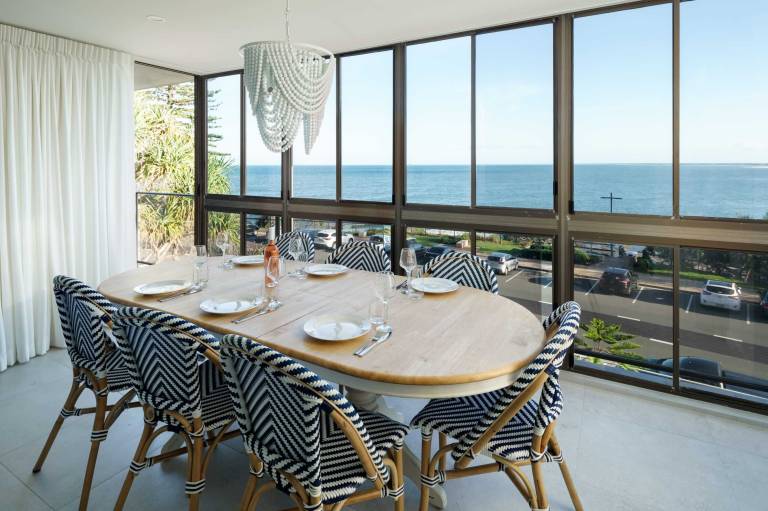 Apartment Moffat Beach