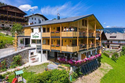 Casa Lago di Braies