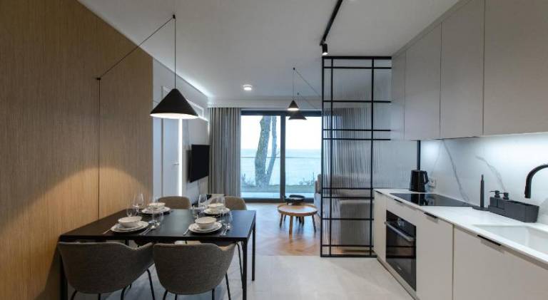 Family-friendly nice apartment with garden, pool & jacuzzi | Beach nearby | Pet-friendly — photo 3