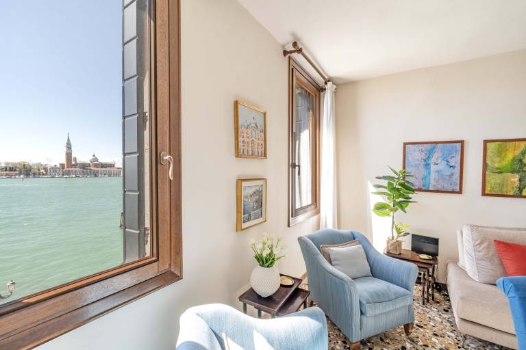 Fully equipped nice holiday apartment with terrace | Close to Rialto Bridge | Pets allowed — photo 5