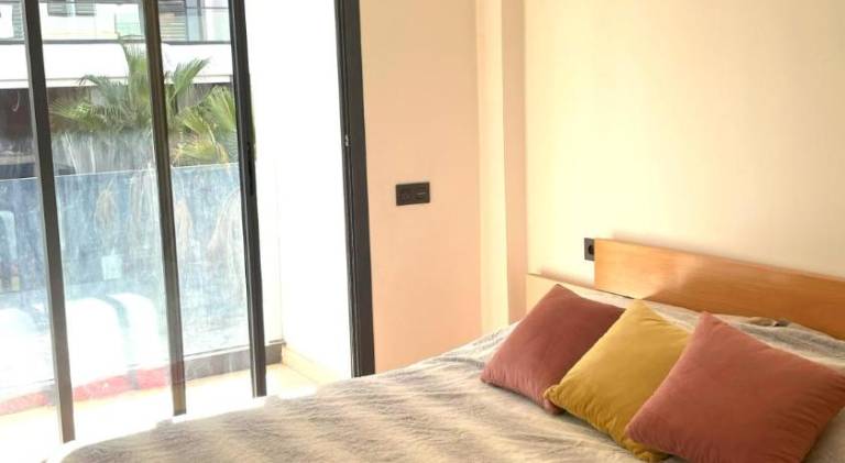 Apartment with pool — photo 2