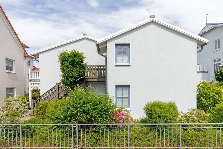 Hübsche, strandnahe und ruhig gelegene Ferienwohnung an der Ostsee mit Balkon — photo 2