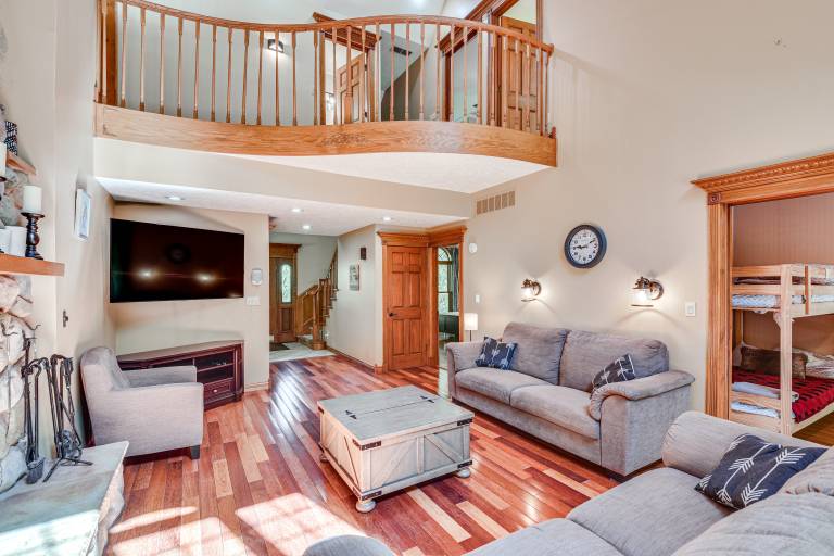 Huge Family Home w/ Pool - 13 Mi to Lake Michigan! — photo 5