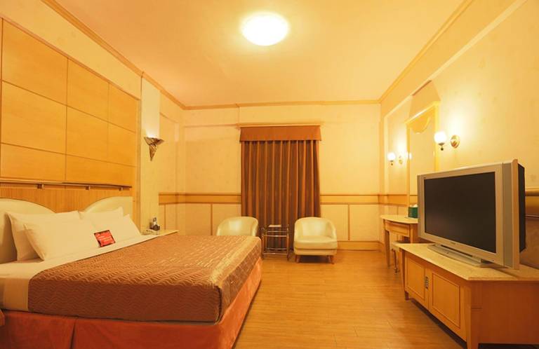 Motel Lotus Pond