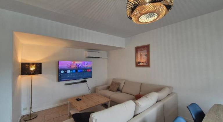 80 m&sup2; Ferienhaus
