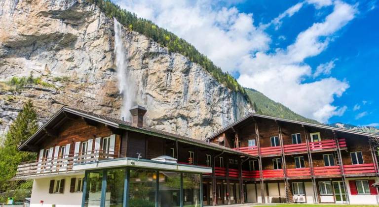 Alpine Base Hostel - Adults only in Wilderswil