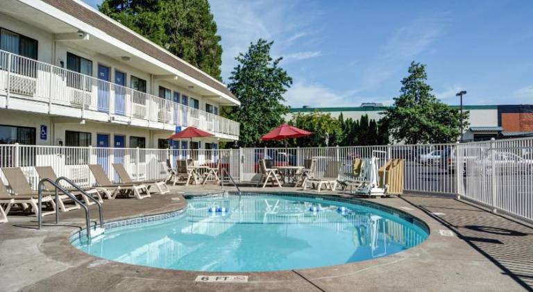 Motel 6 Salem, OR — photo 4