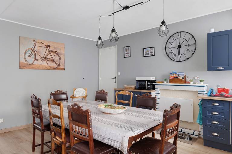 Child-friendly pleasant cottage with fast internet, yard & grill | Perfect for remote work | Pet-friendly — photo 5