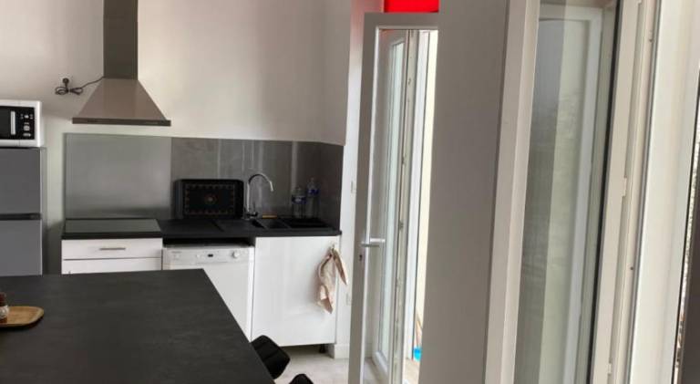 Holiday apartment | Near Palais Longchamp | Pets allowed — photo 3