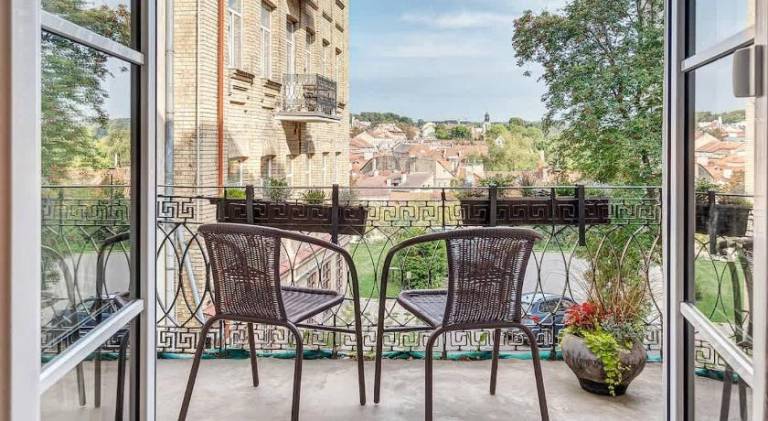 Domillion Quiet 2bdr apt w panorama & balcony B83 — photo 5