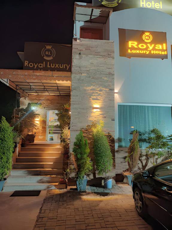 Hotel Royal Luxury