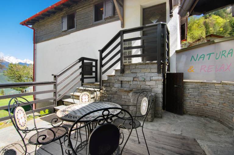 Vacation Home 'Natura e Relax' with Mountain View, Private Garden, BBQ & Wi-Fi — photo 4