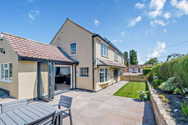 3 Bed in Tholthorpe oc r23426