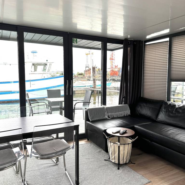 Hausboot Tingstadsvassen