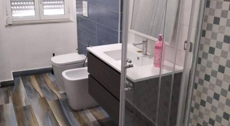 Rental apartment with 2 rooms for 5 persons — photo 2