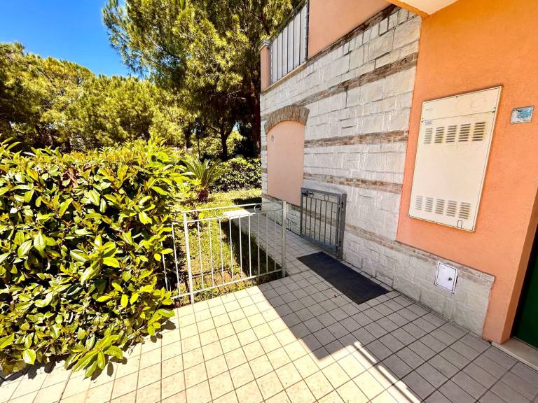 Child-friendly wonderful holiday apartment with garden | Next to the beach | Pets are welcome — photo 3
