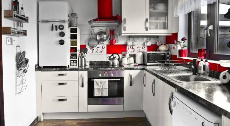 House with 2 rooms for 5 persons — photo 4