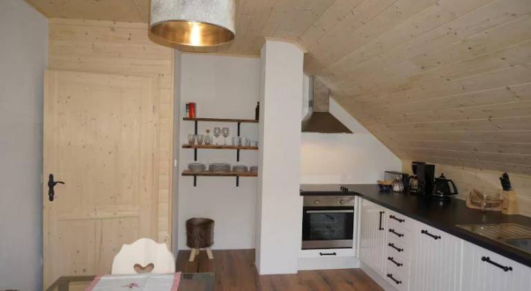Apartment with 2 rooms for 5 persons — photo 4