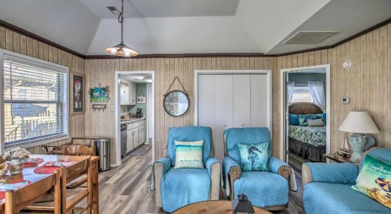 Walk to Beach Dog-Friendly Myrtle Beach Cottage! — photo 2