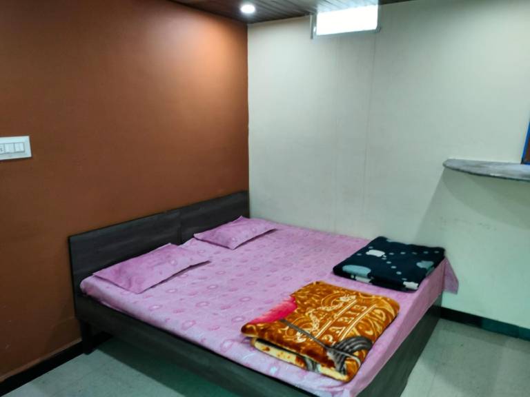 Goroomgo Kailash kuti Guest House Ujjain — photo 4