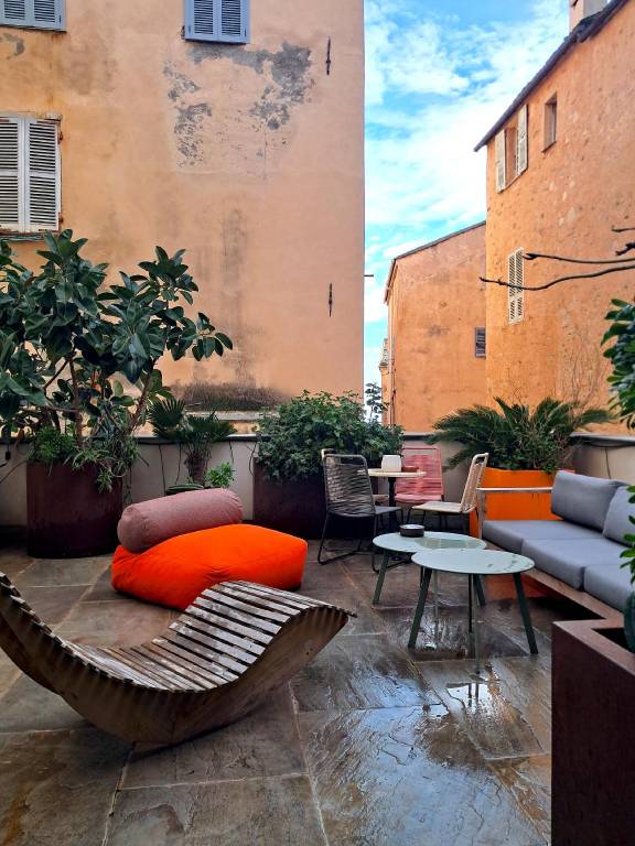 Chambres de charme au cœur de la citadelle de Bastia in Bastia