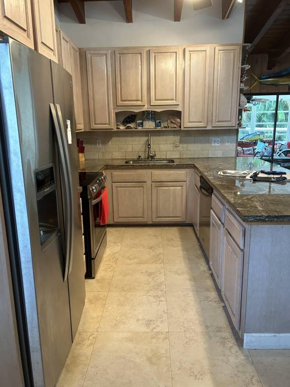 Deep Water Home located in White Marlin Beach Neighborhood — photo 5