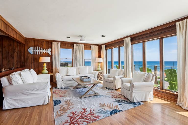 DUCK HOUSE - OCEANFRONT! New for 2025! — photo 3