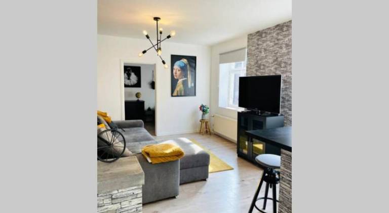 Apartment with 3 rooms for 5 persons — photo 2