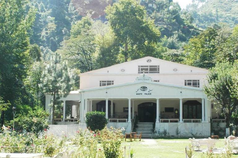 Hotel White Palace