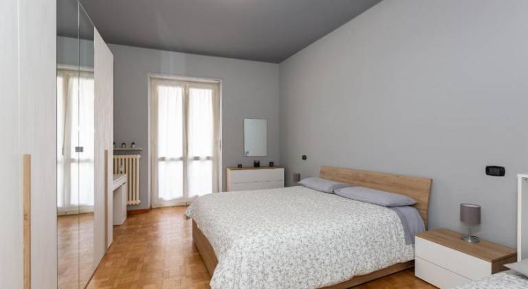 Rental apartment with 1 room for 5 persons in Turin